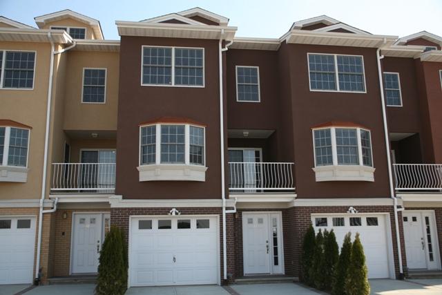 MLS #/Web ID: 2393869