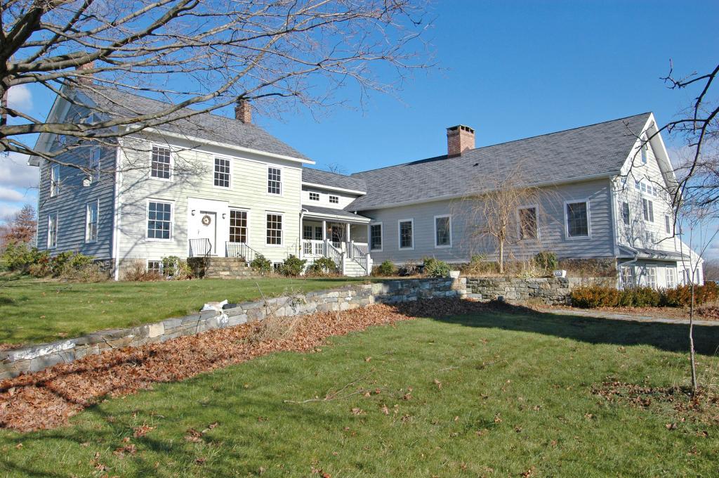 MLS #/Web ID: 2606469
