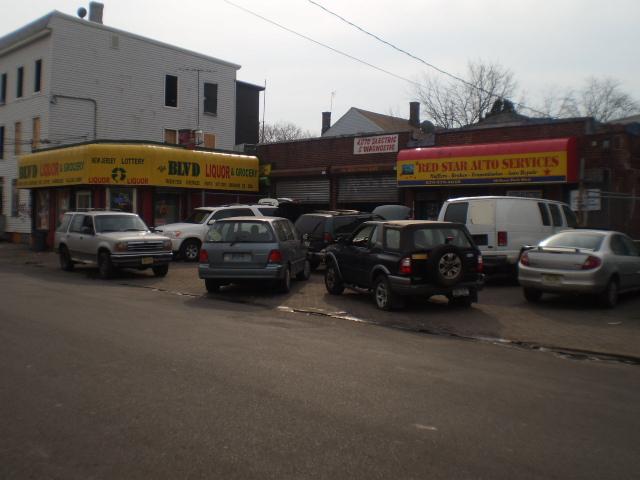 122-126 WARREN ST