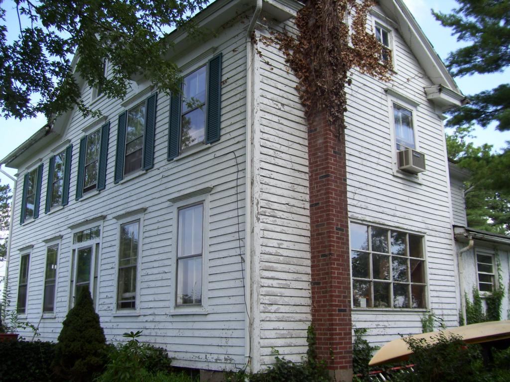 MLS #/Web ID: 2710269