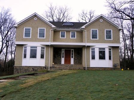 9 LANCER DR