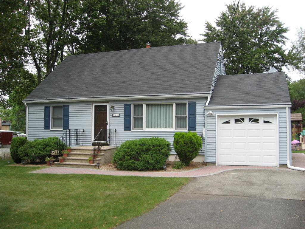 21 TROY HILLS RD