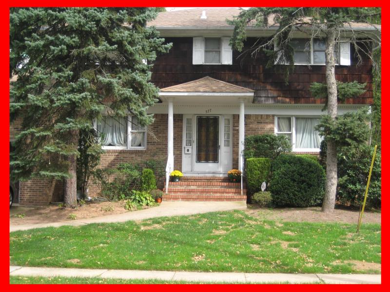 MLS #/Web ID: 2720069