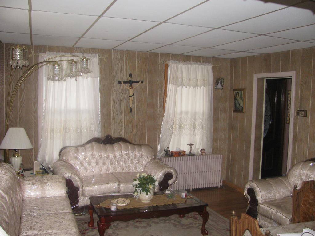 MLS #/Web ID: 2722269