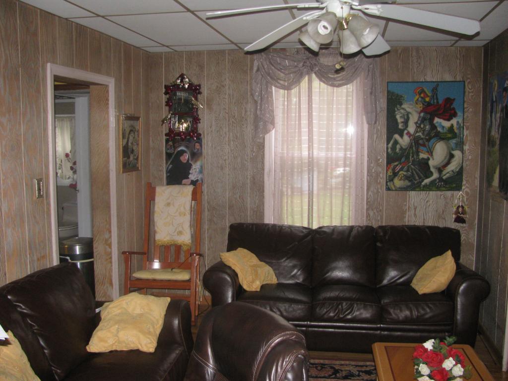 MLS #/Web ID: 2722269
