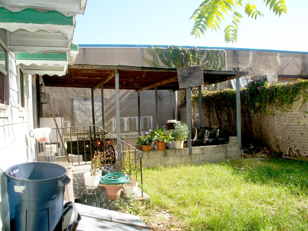 MLS #/Web ID: 2722869