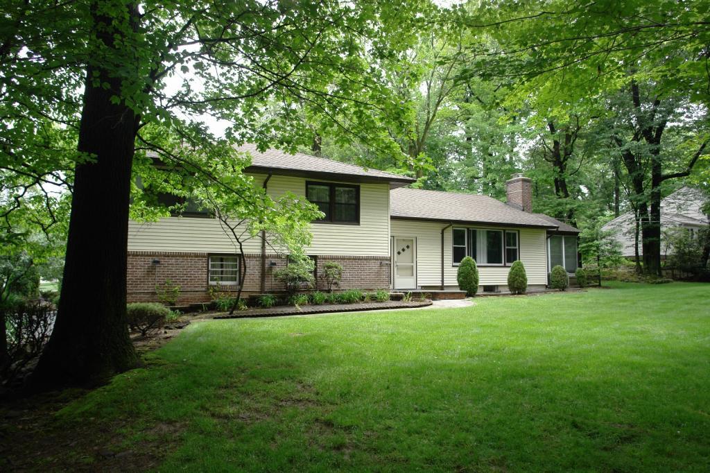 MLS #/Web ID: 2724369