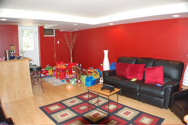 MLS #/Web ID: 2725469