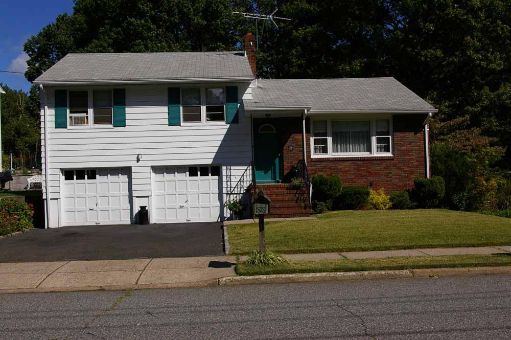 282 Boyle Ave.