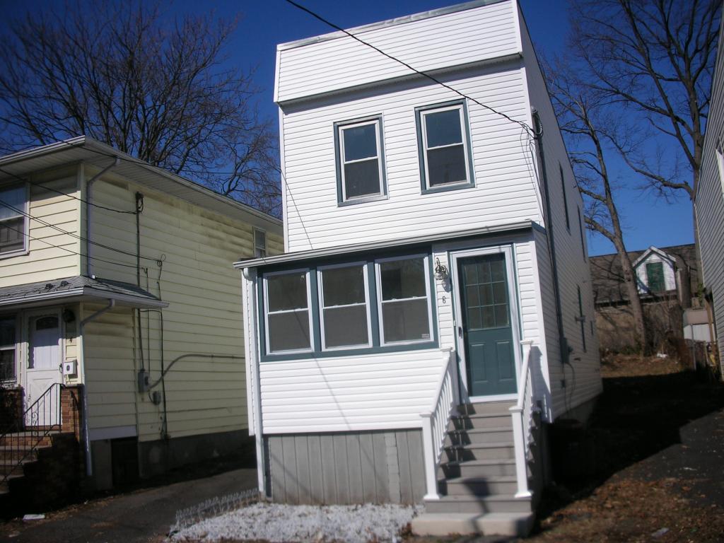 MLS #/Web ID: 2653370