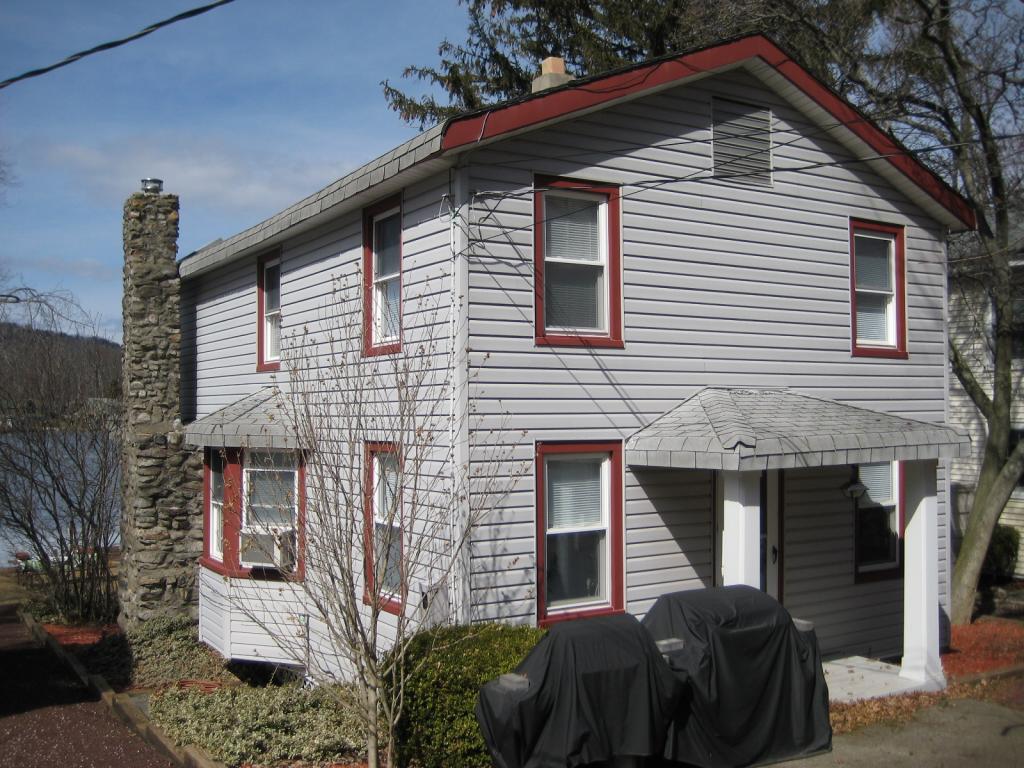 38 E. Shore Culver Road
