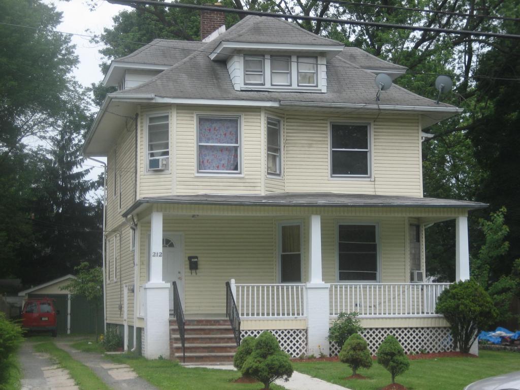 MLS #/Web ID: 2694870