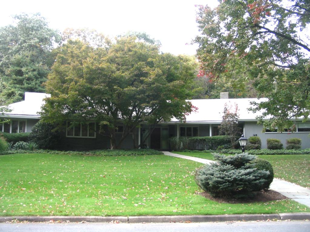 169 HILL DR