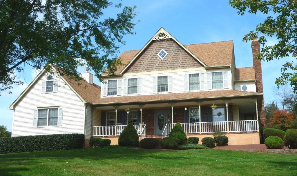 MLS #/Web ID: 2714170