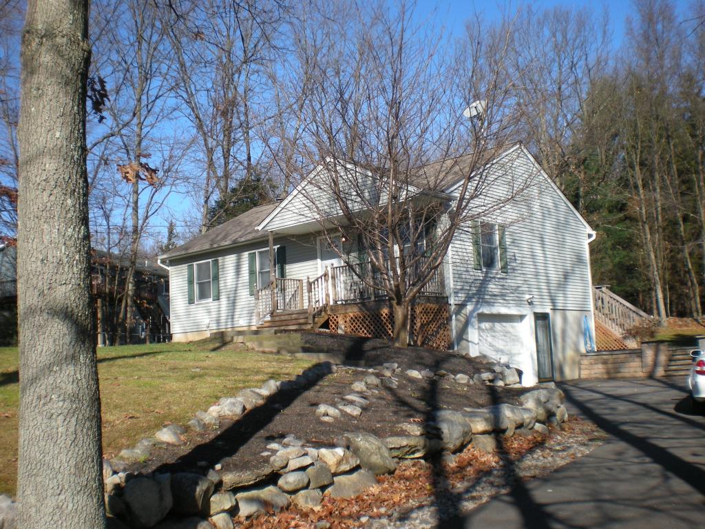 124 RIVER VIEW WAY