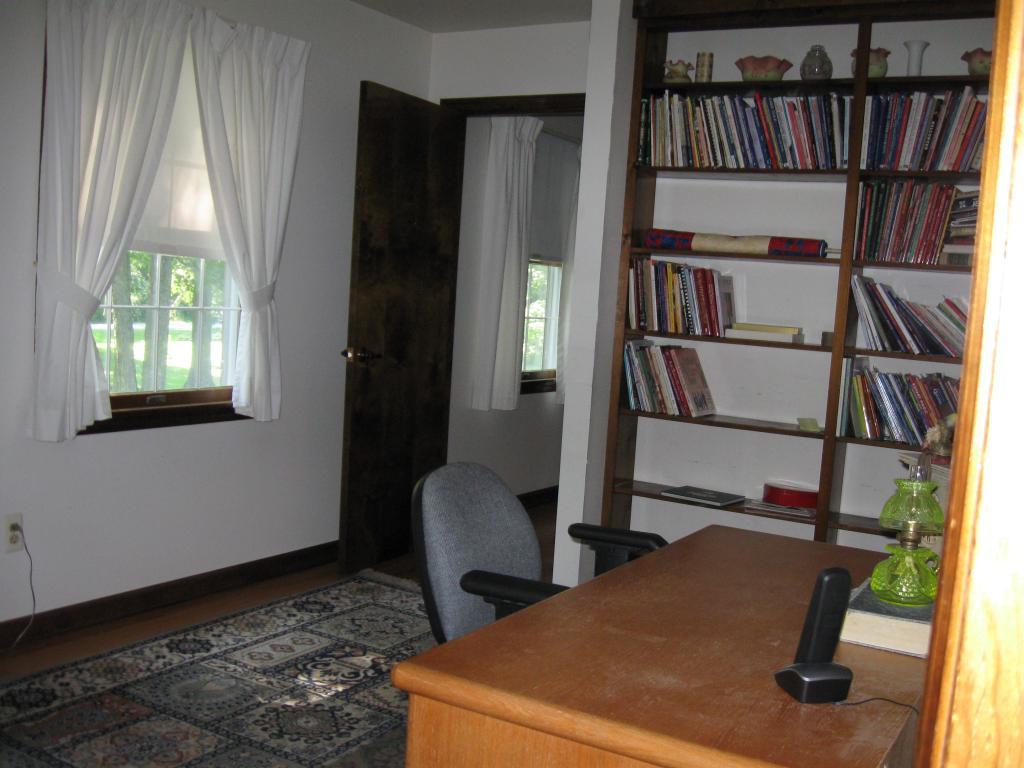 MLS #/Web ID: 2720770