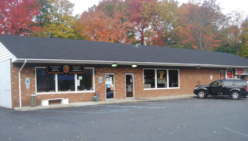 18 GROVE AVE