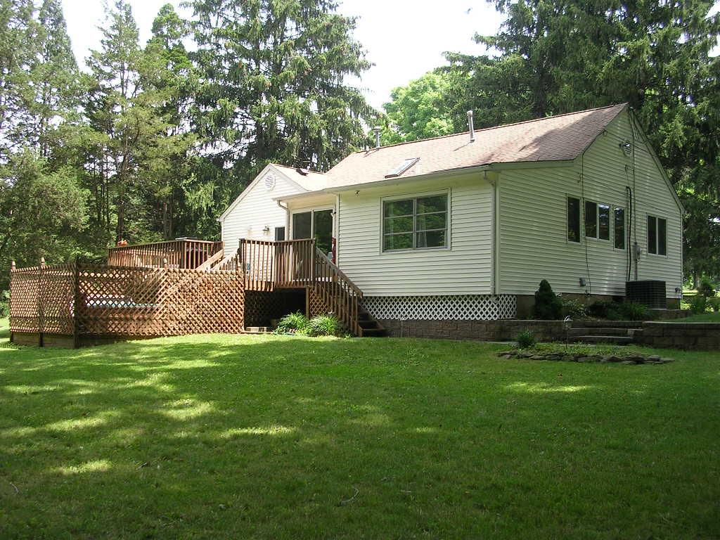 MLS #/Web ID: 2724470
