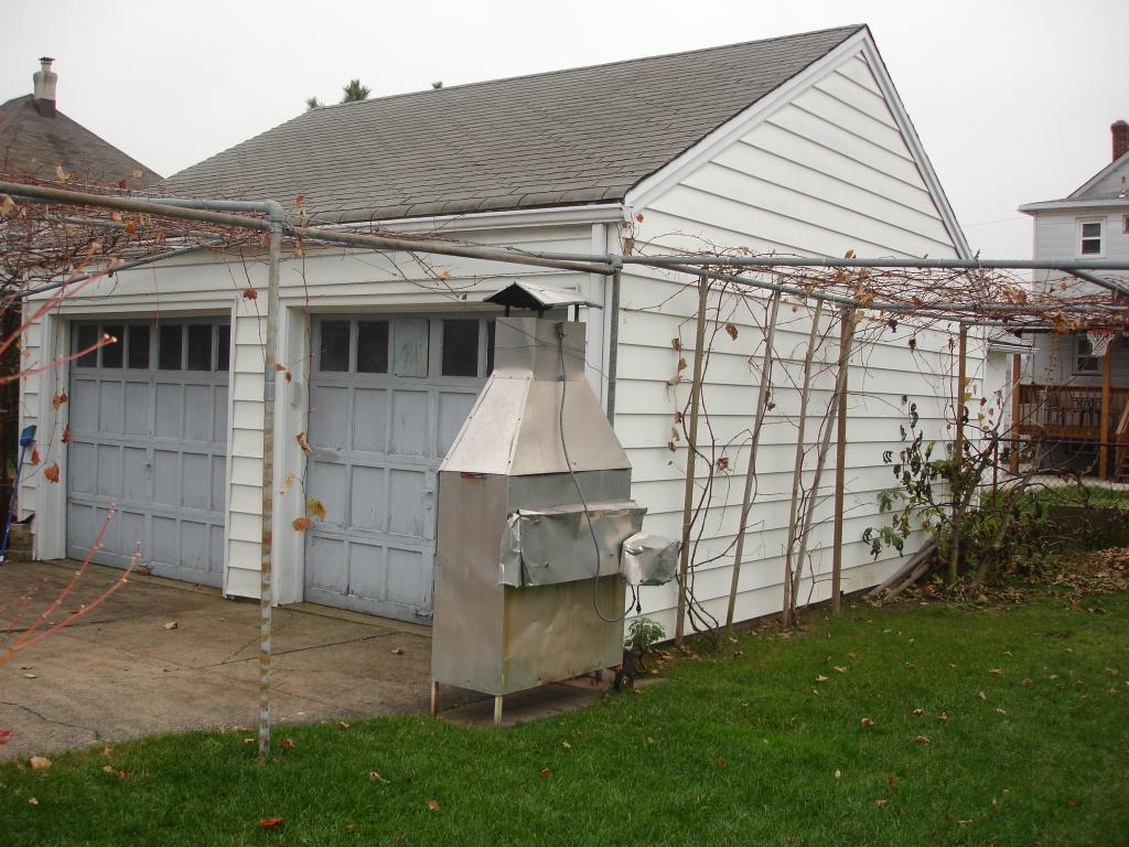 8 GROCHOWIAK ST