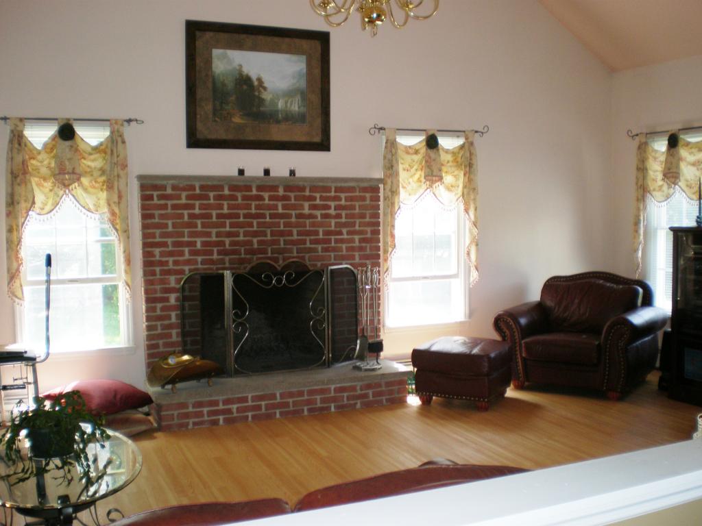 171 SMITHTOWN RD