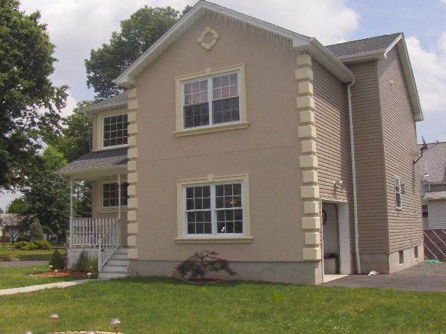 540 W LINCOLN AVE