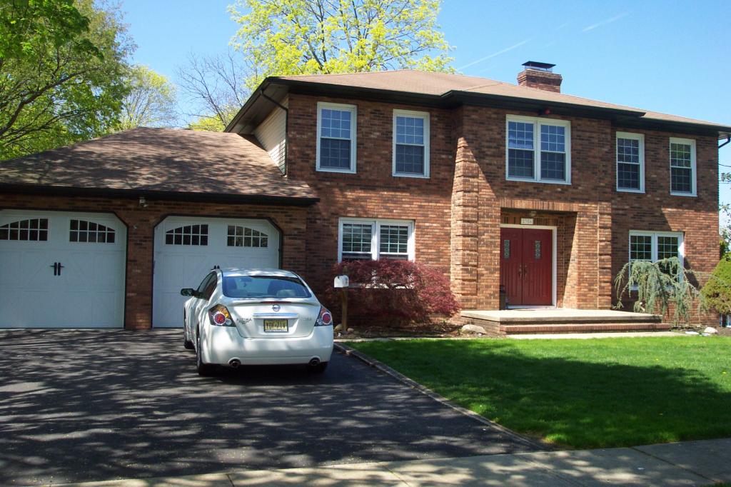 MLS #/Web ID: 2703771