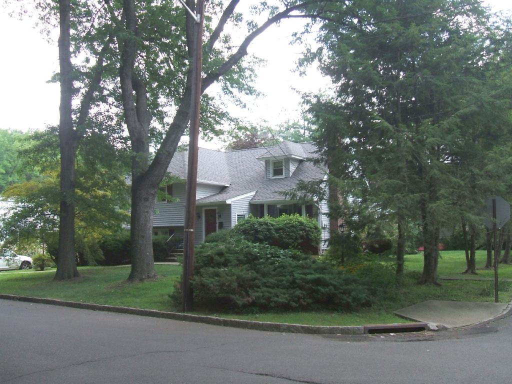 MLS #/Web ID: 2706571