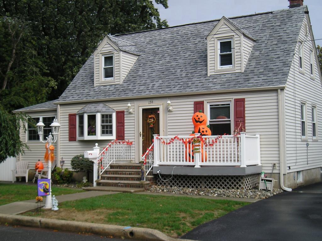 MLS #/Web ID: 2712571