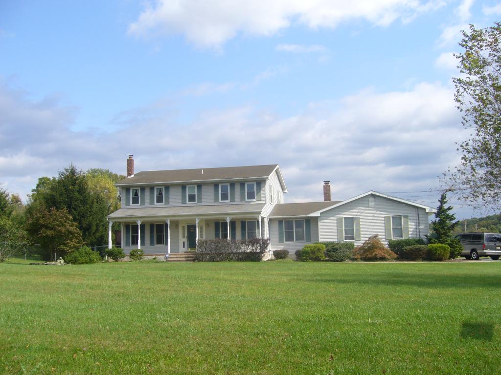 MLS #/Web ID: 2717271