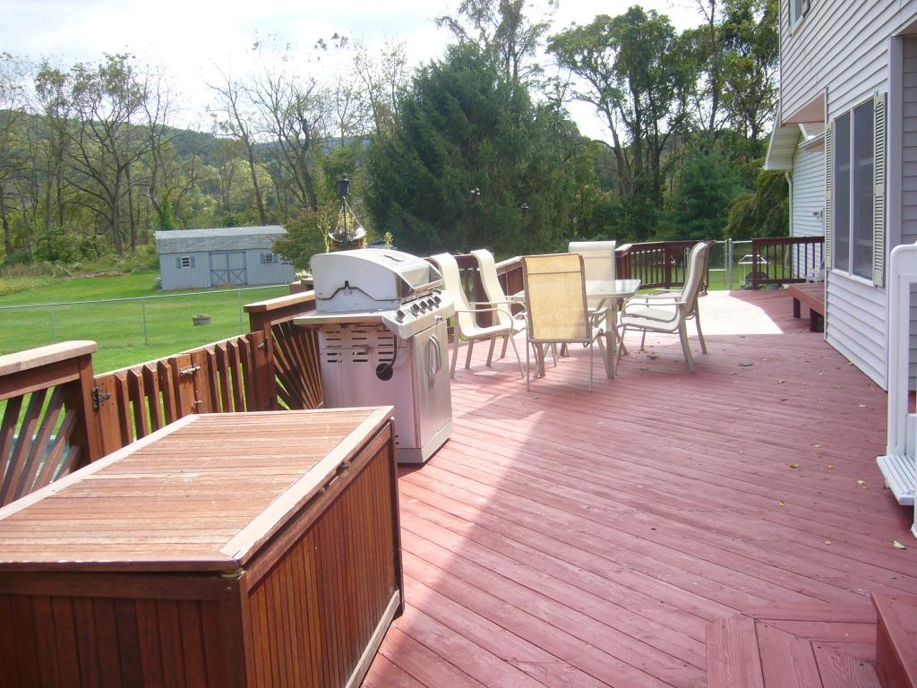 MLS #/Web ID: 2717271