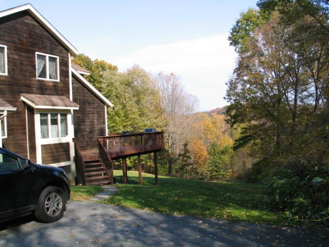 49 NEEPAULIN DR