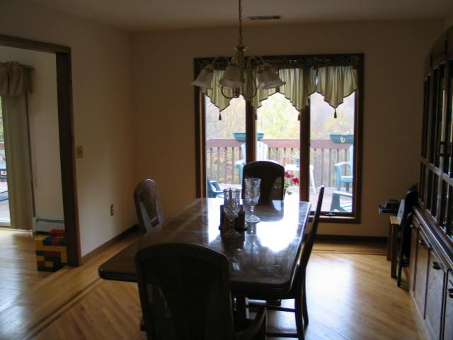 49 NEEPAULIN DR