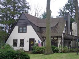 1754 Sleepy Hollow Lane