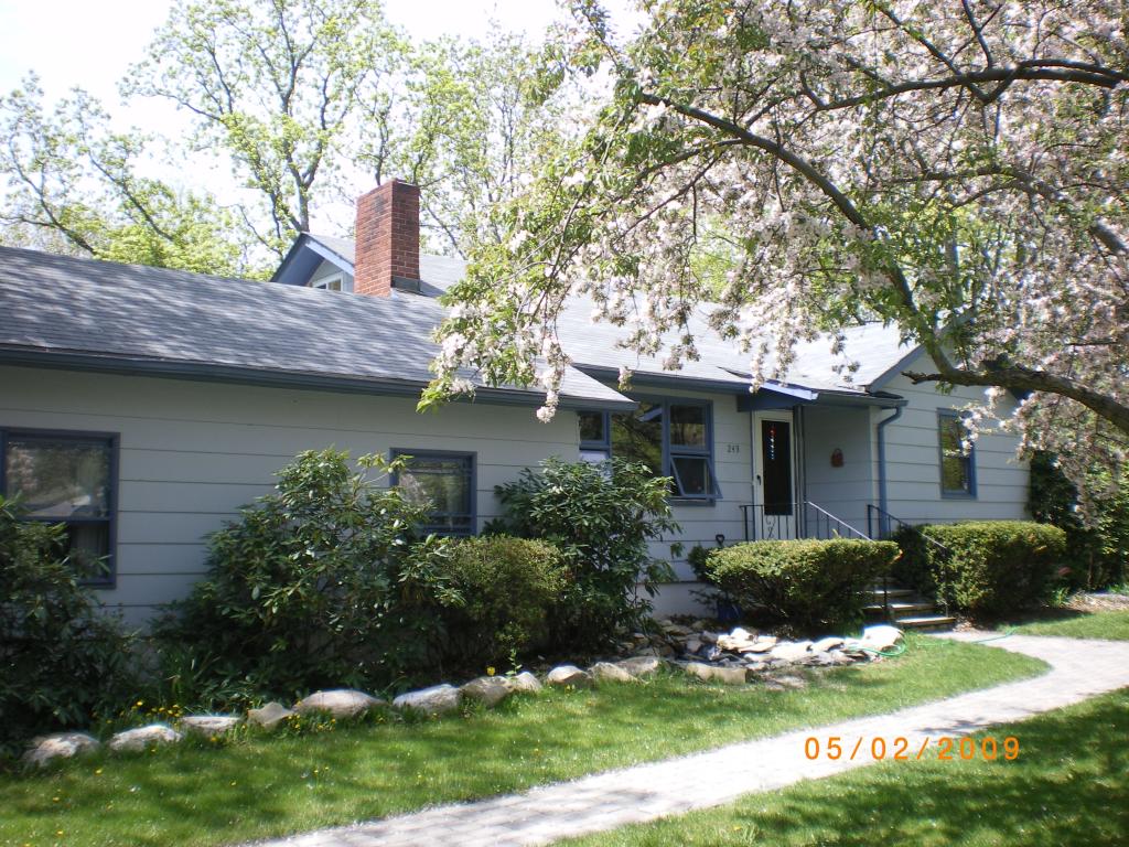 MLS #/Web ID: 2677672