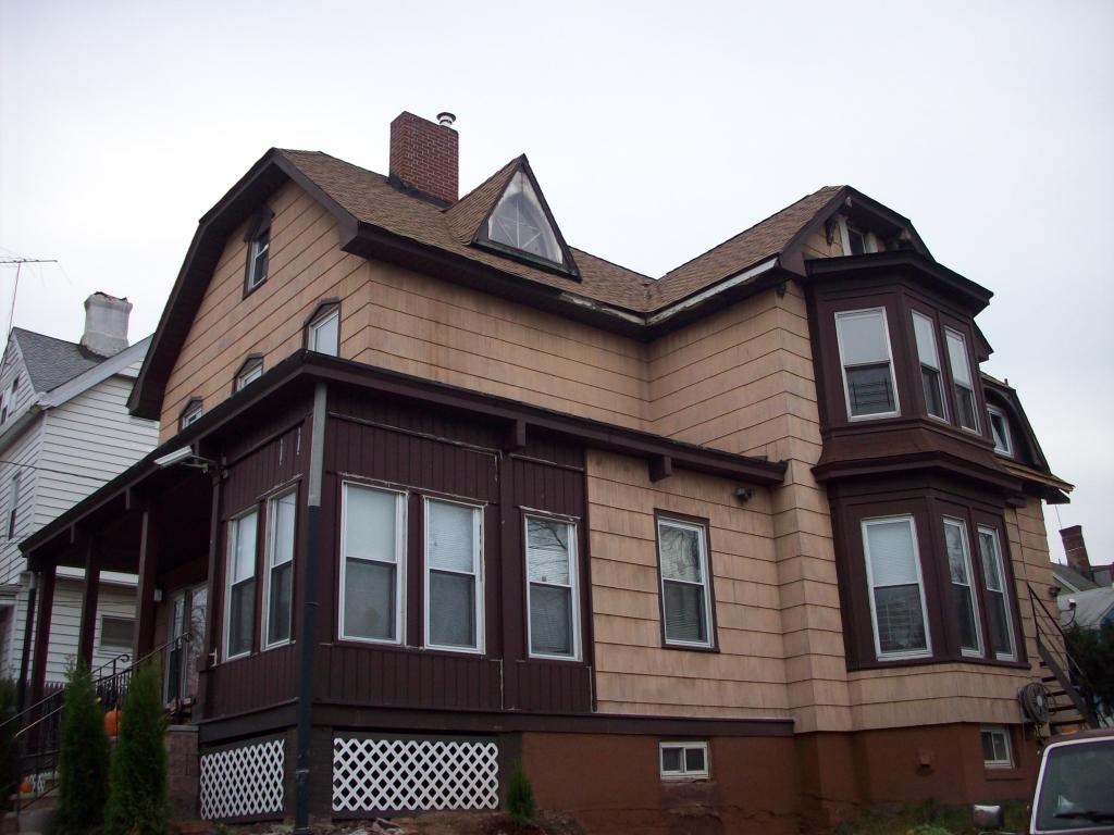 448 Hillside Ave