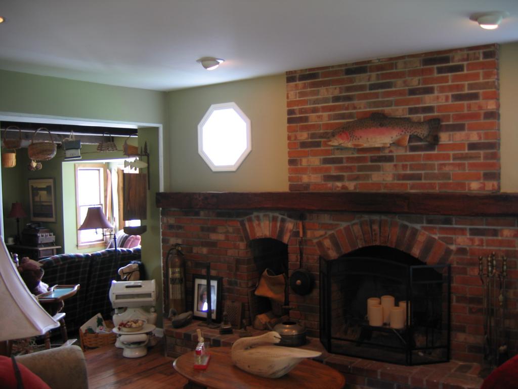 MLS #/Web ID: 2692172