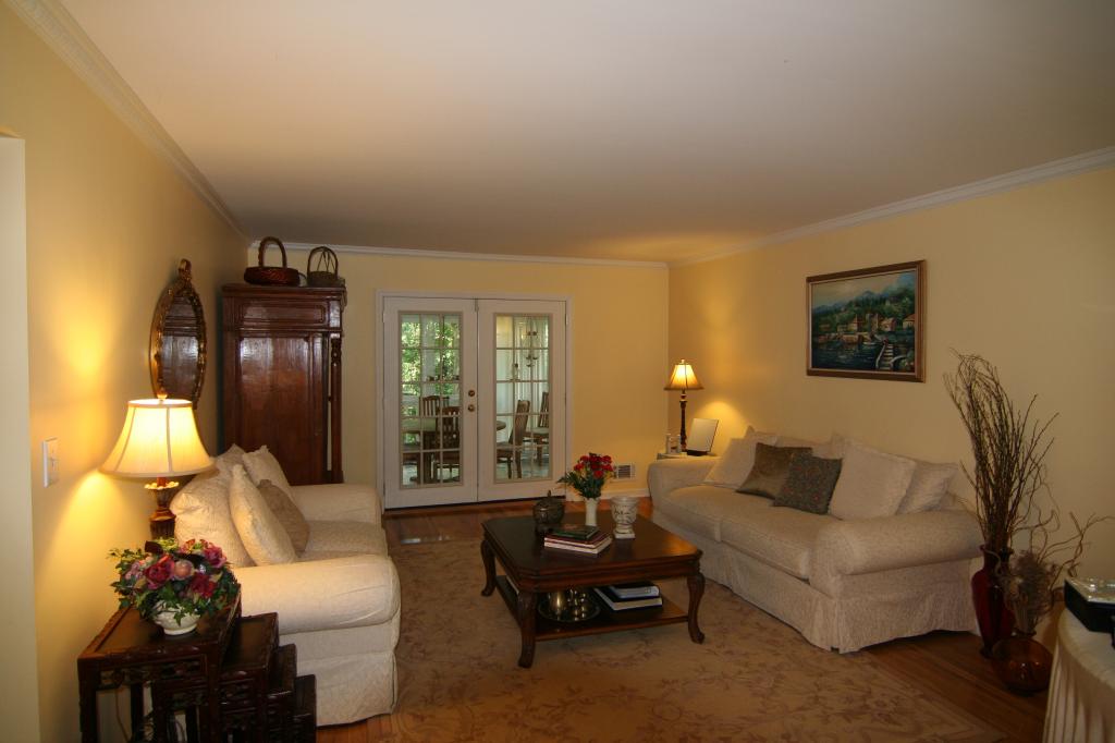 MLS #/Web ID: 2697272