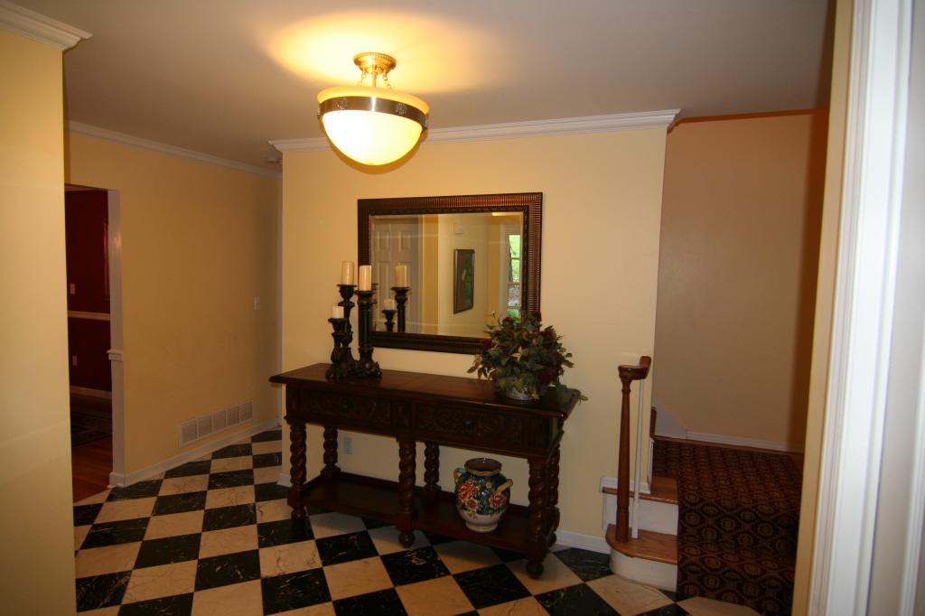 MLS #/Web ID: 2697272
