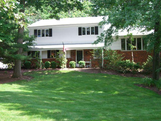 11 RUTLEDGE RD