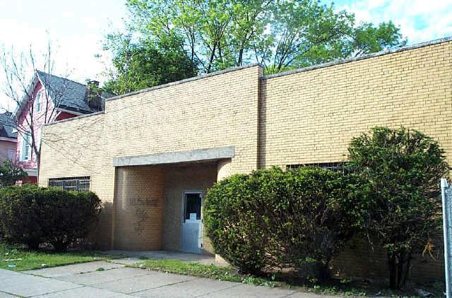 454 WILLIAM ST