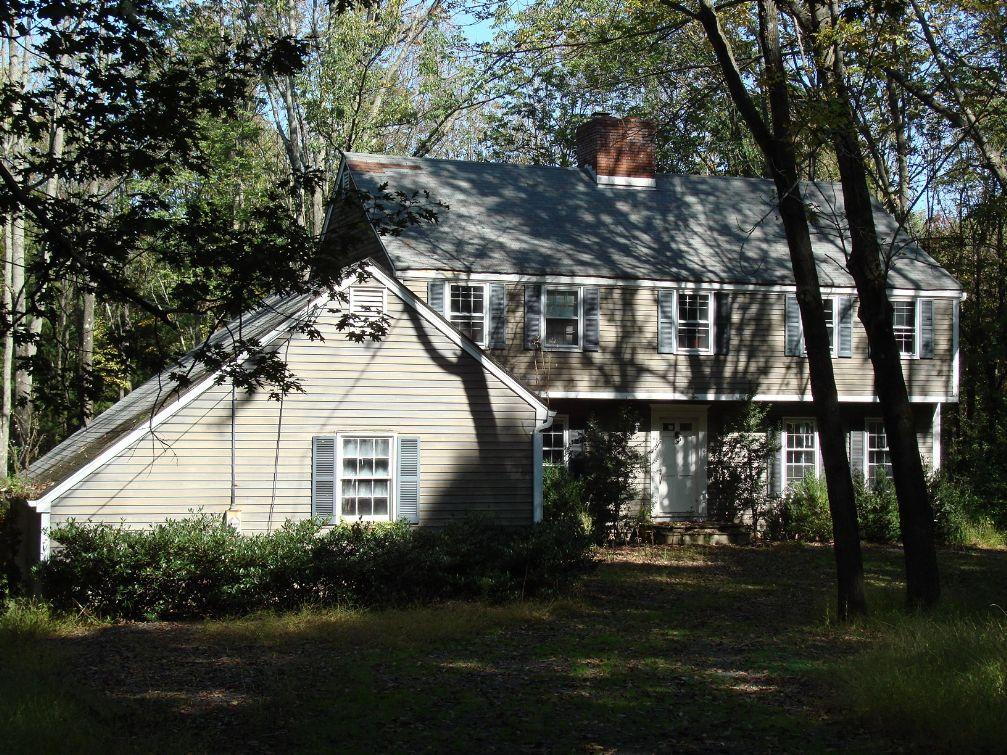 61 HEATHER LN