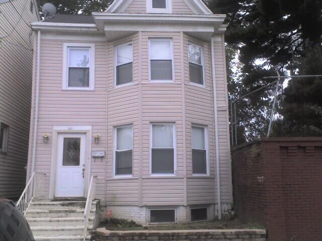 MLS #/Web ID: 2721772