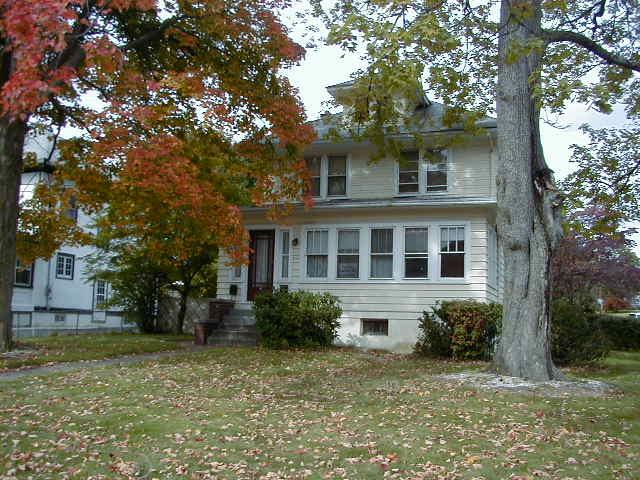 574 LATHROP AVE