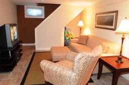 MLS #/Web ID: 2724372