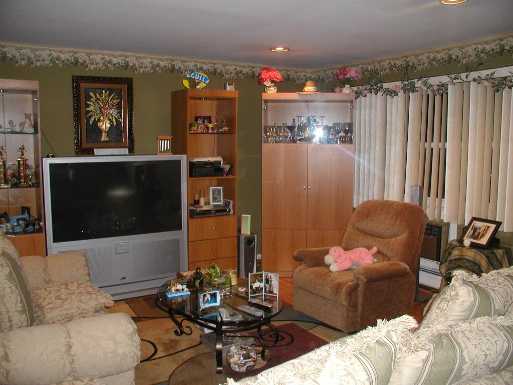 MLS #/Web ID: 2724672