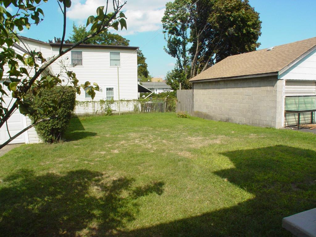 MLS #/Web ID: 2724772