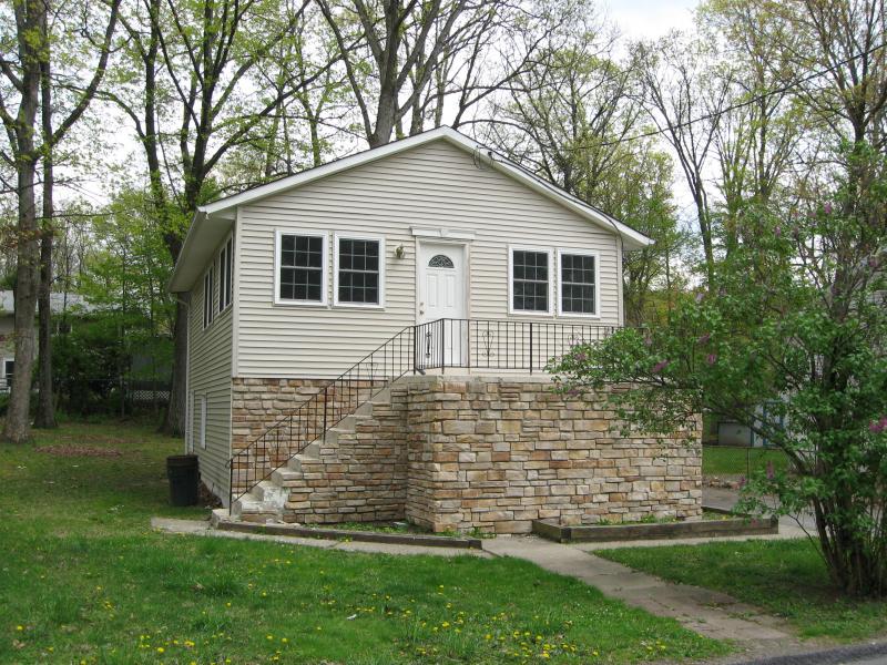 MLS #/Web ID: 2724872