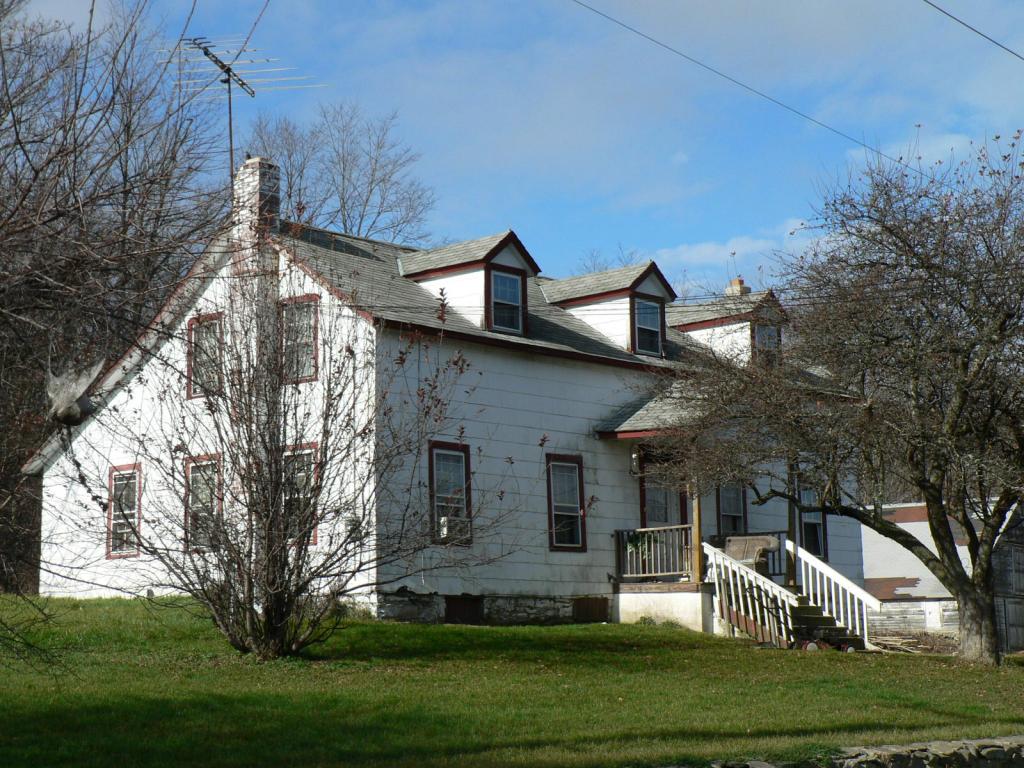 MLS #/Web ID: 2729572
