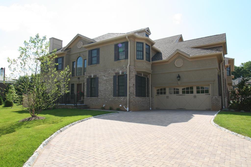 25 Green Way