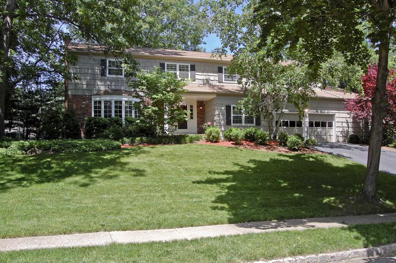 10 Woodstone Road